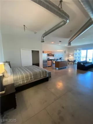 Photo #3: 2689363 Listing 