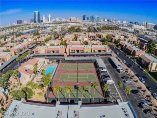 Photo #3: 2689381 Listing 