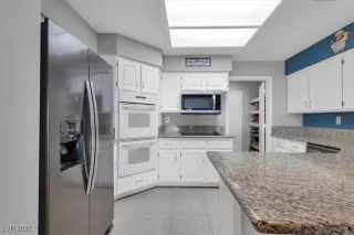 Photo #6: 2689388 Listing 