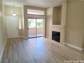 Photo #2: 2689424 Listing 