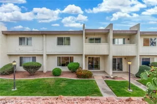 Photo #2: 2689449 Listing