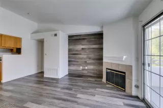 Photo #4: 2689452 Listing 