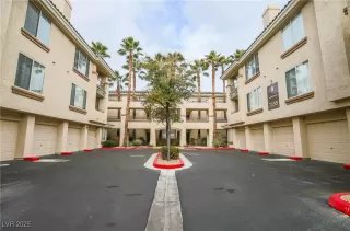 Photo #1: 2689467 Listing 