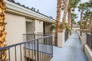 Photo #3: 2689467 Listing 