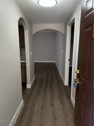 Photo #3: 2689523 Listing 