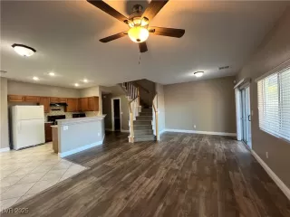 Photo #6: 2689578 Listing 