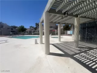 Photo #3: 2689614 Listing 