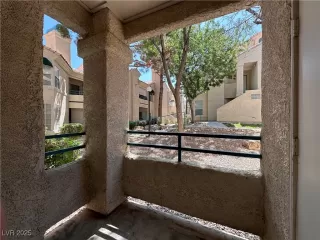 Photo #4: 2689624 Listing 