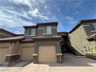 Photo #1: 2689635 Listing 