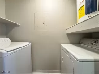 Photo #4: 2689642 Listing 