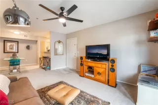 Photo #4: 2689646 Listing