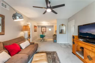 Photo #5: 2689646 Listing