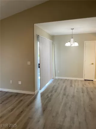 Photo #6: 2689650 Listing 