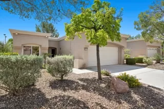 Photo #5: 2689662 Listing