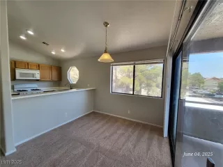 Photo #4: 2689663 Listing 