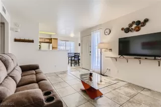 Photo #6: 2689678 Listing 
