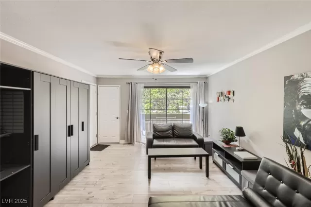 MLS: 2689692 Condo For Sale