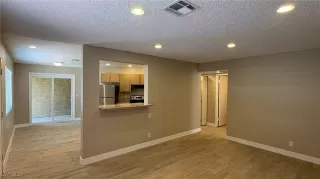 Photo #3: 2689694 Listing 