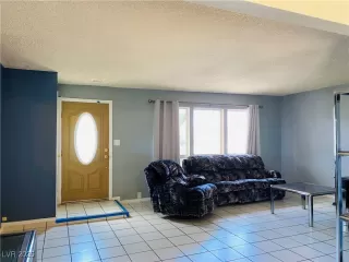 Photo #3: 2689769 Listing