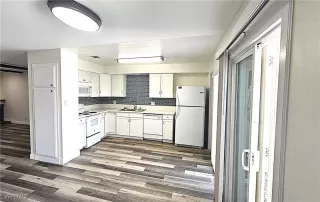 Photo #6: 2689791 Listing 