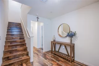 Photo #3: 2689803 Listing