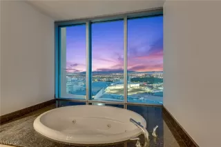 Photo #4: 2689849 Listing 