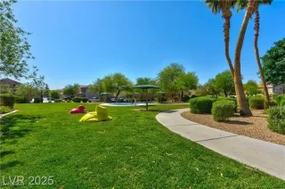 Photo #4: 2689883 Listing 