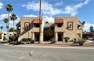 Photo #1: 2689912 Listing