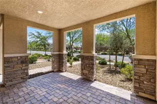 Photo #3: 2689925 Listing 