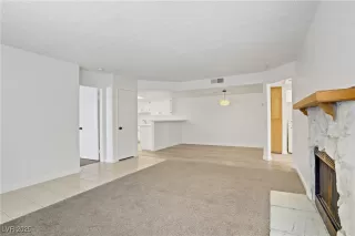 Photo #5: 2689926 Listing 