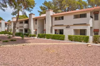 Photo #4: 2689953 Listing