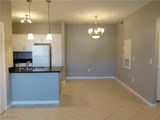 Photo #2: 2689965 Listing 