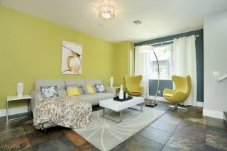 Photo #4: 2689969 Listing 