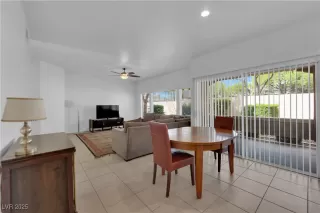 Photo #5: 2689991 Listing 