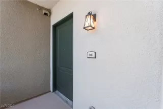 Photo #2: 2689992 Listing