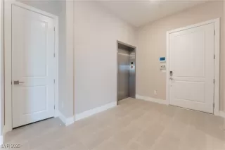 Photo #3: 2689992 Listing