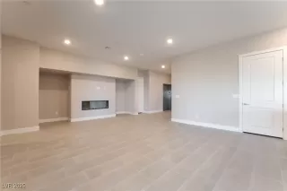 Photo #6: 2689992 Listing