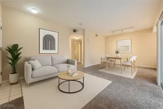 Photo #1: 2690001 Listing 