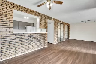 Photo #6: 2690020 Listing 