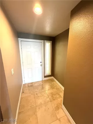 Photo #3: 2690022 Listing 