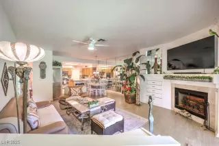 Photo #5: 2690042 Listing