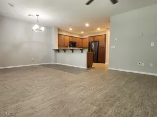 Photo #3: 2690050 Listing 