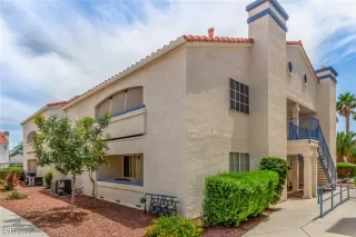 Primary Photo for MLS#: 2690061