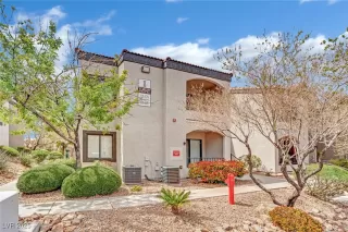 Photo #2: 2690088 Listing