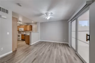 Photo #5: 2690109 Listing 