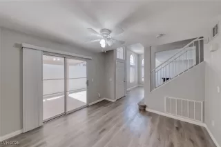 Photo #6: 2690109 Listing 