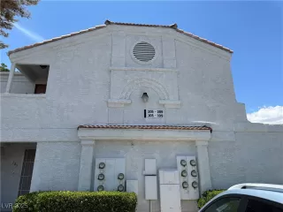 Photo #2: 2690130 Listing 