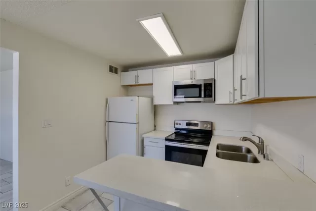 MLS: 2690195 Condo For Sale