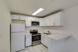 Photo #1: 2690195 Listing 