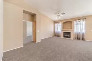 Photo #6: 2690201 Listing 